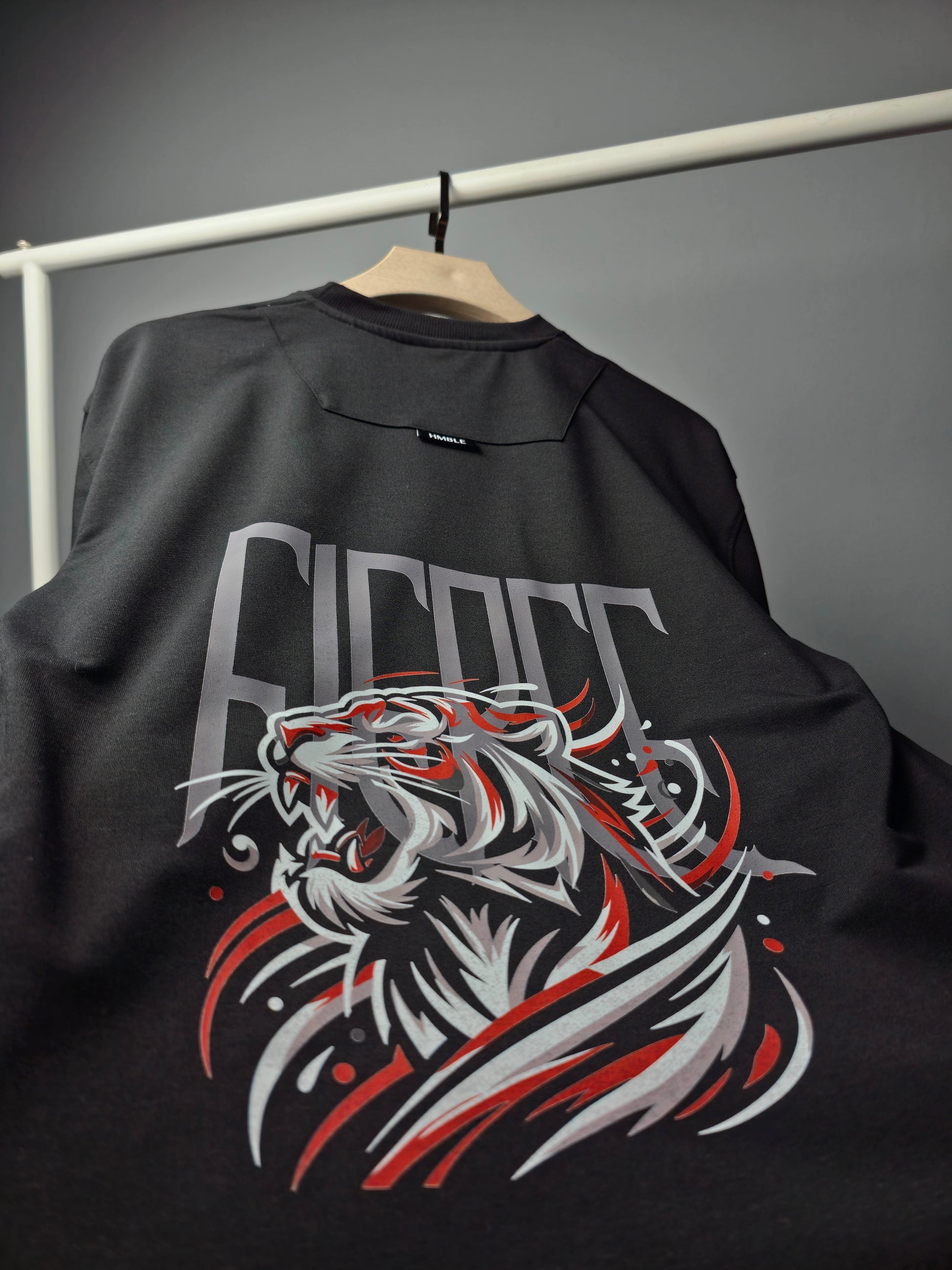 FIERCE ROAR OVERSIZED T-SHIRT